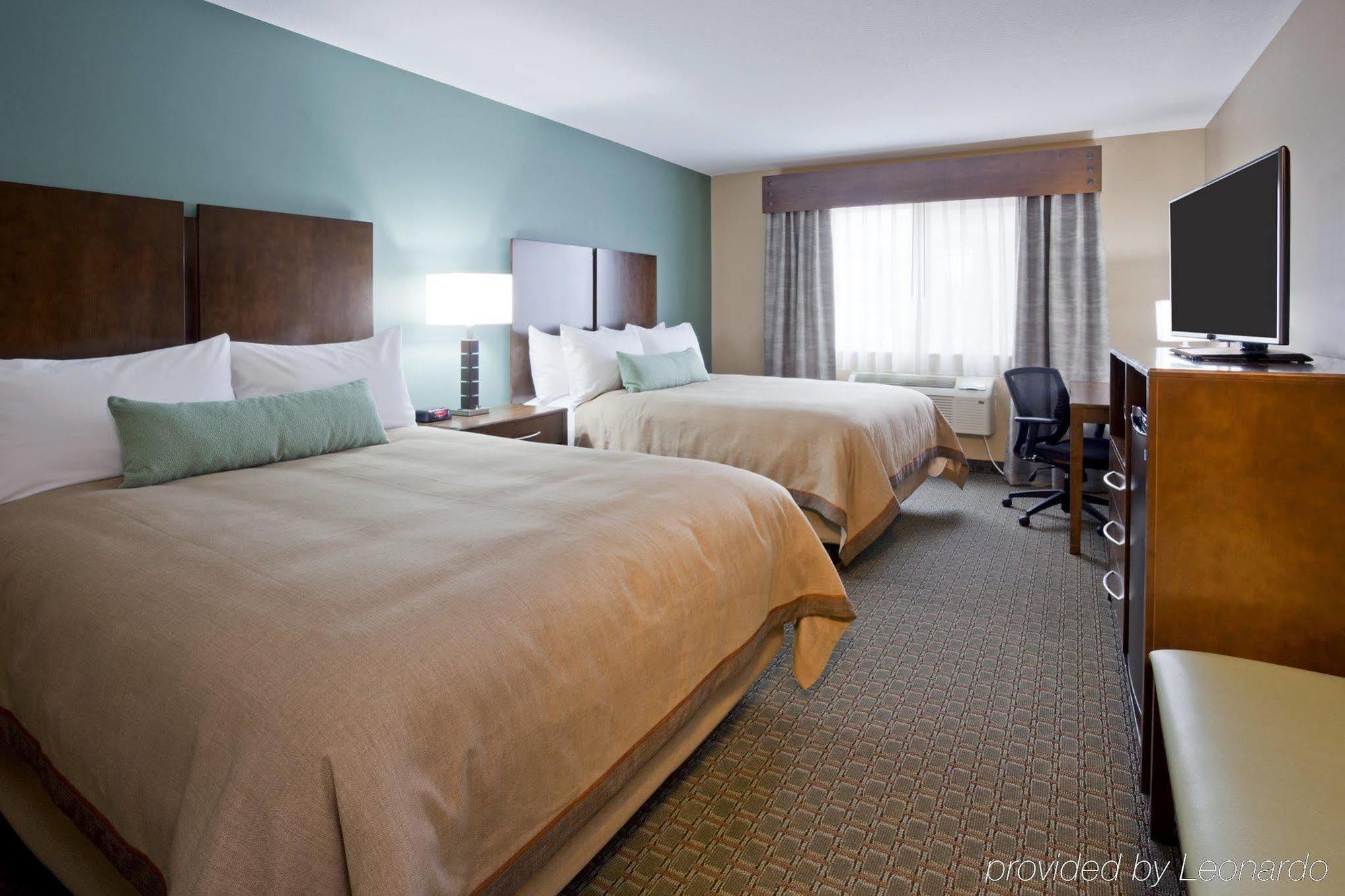 Grandstay Hotel & Suites Delano מראה חיצוני תמונה